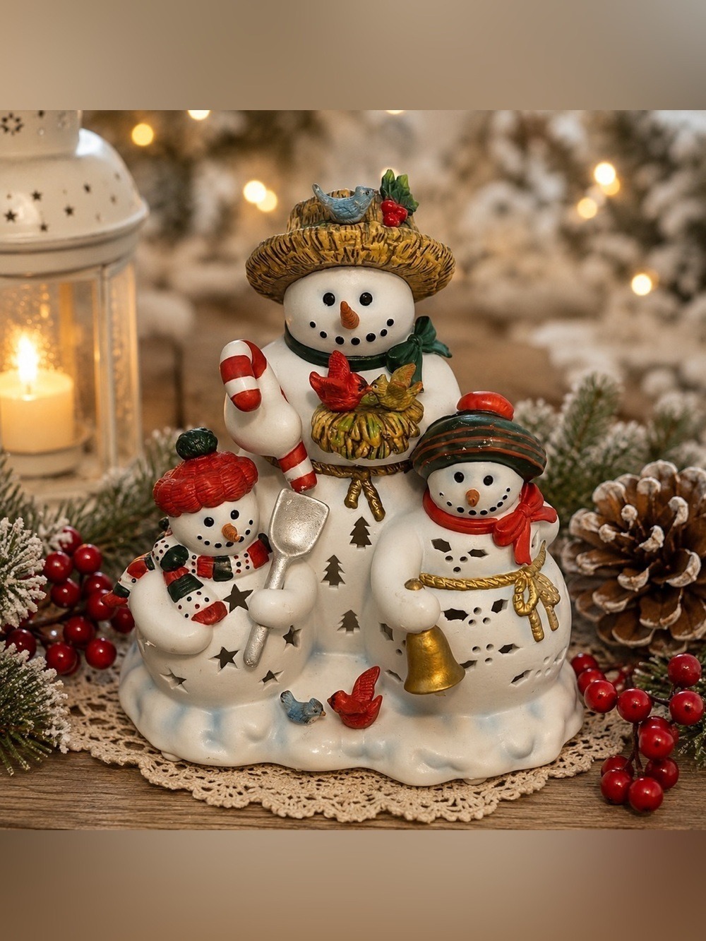 Vintage PartyLite Porcelain Snowbell Snowman Family Tealight Candle Holder